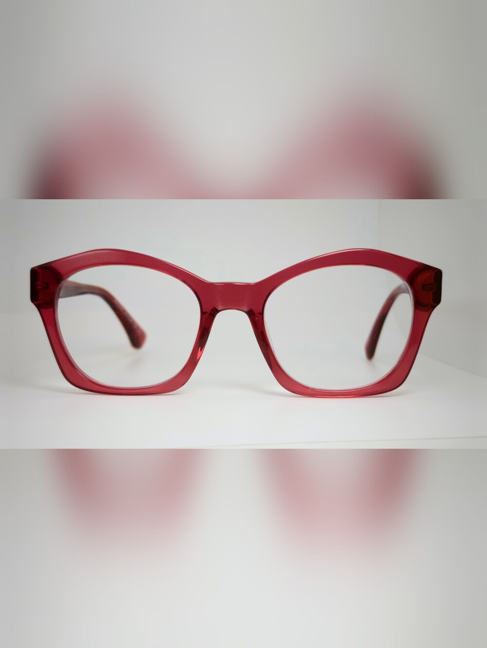 Aronia. Stylish Pentagon Red Square Women’s Eyeglass Frames.